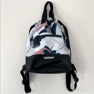 Vooray Beautiful Blue Floral Drawstring Yoga Backpack Vacation Workout Boho NWOT